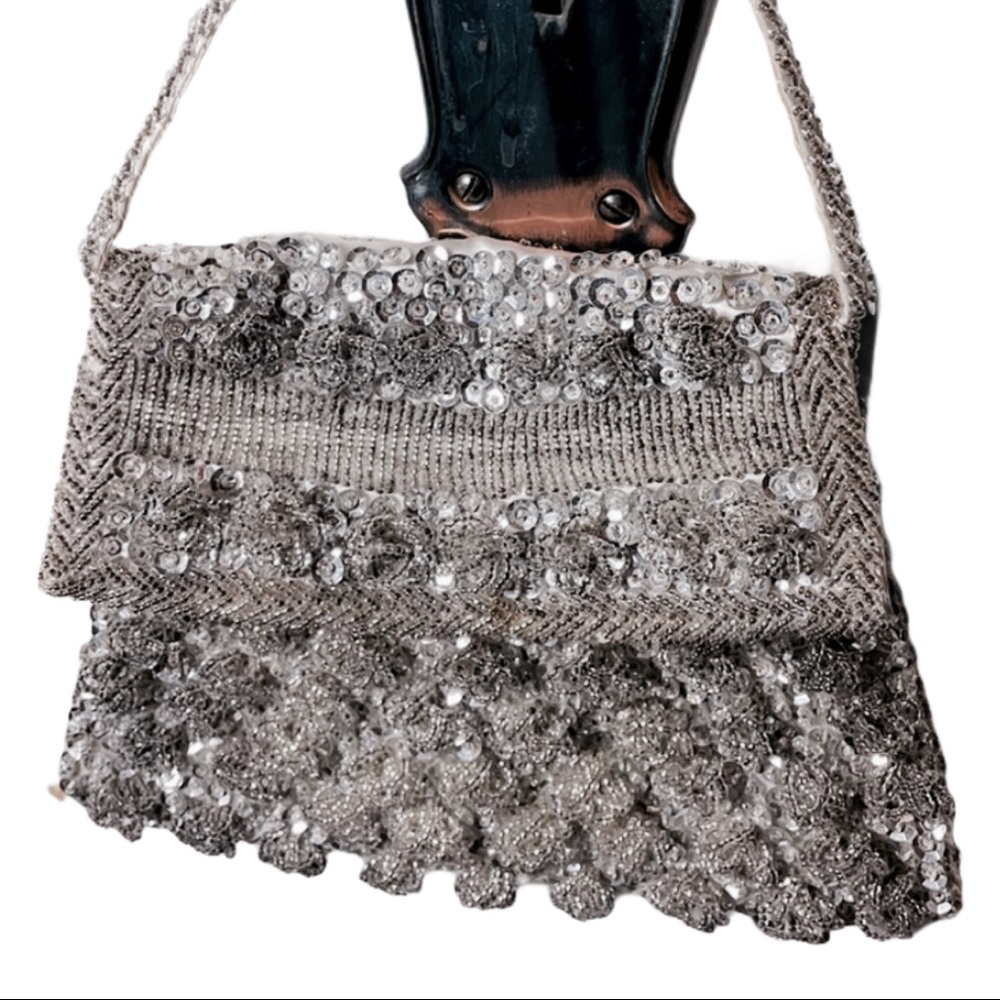 La Régale silver bead & sequin purse 50’s vintage